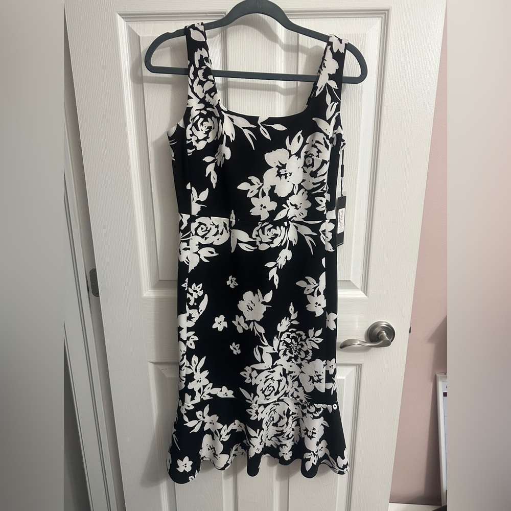 Karl Lagerfeld Black and White Floral Midi Dress
